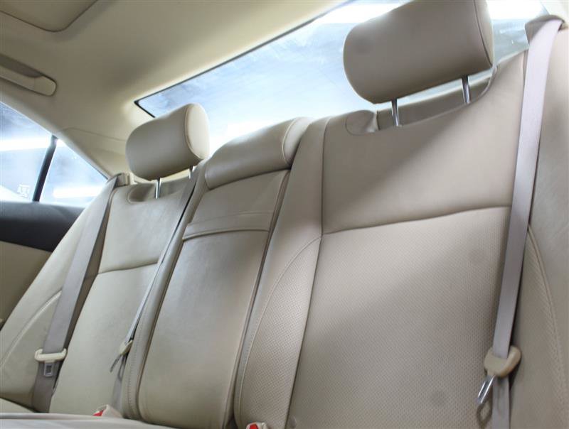 Used 2009 Lexus ES 350 w/ Ultra Luxury Pkg FWD image 17