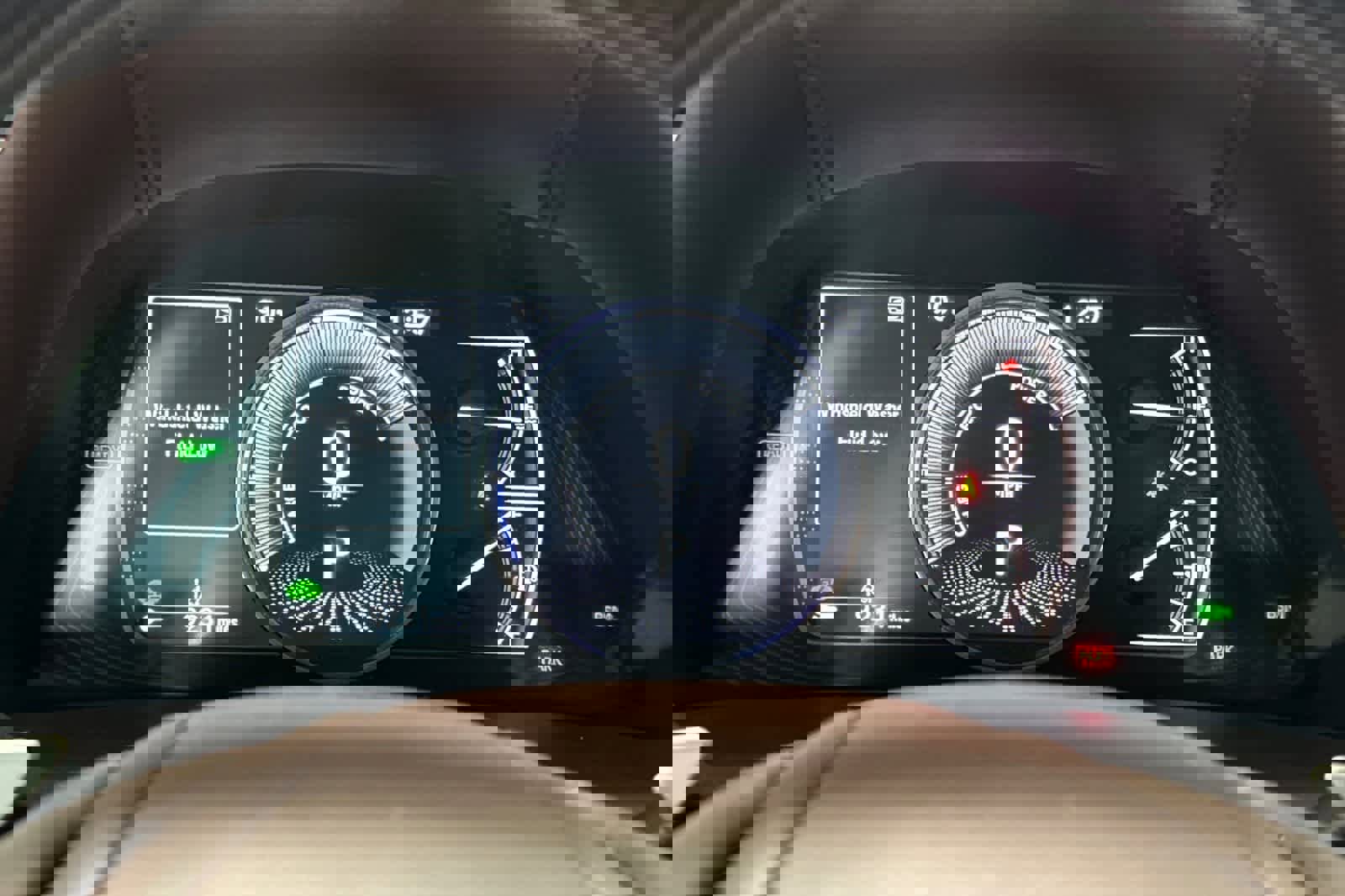 Used 2019 Lexus ES 300h w/ Premium Package image 28