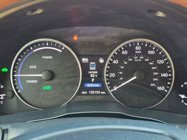 Used 2013 Lexus ES 300h w/ Luxury Pkg FWD image 16