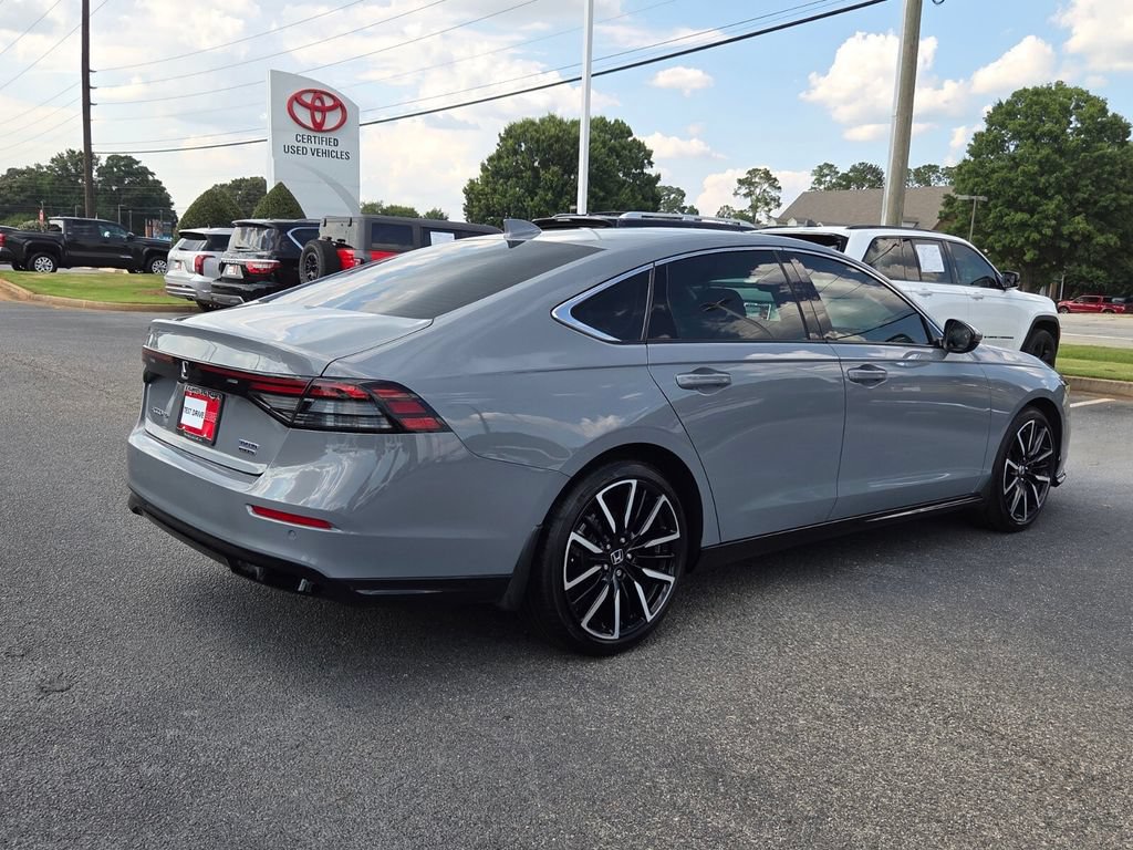 Used 2024 Honda Accord Touring image 13