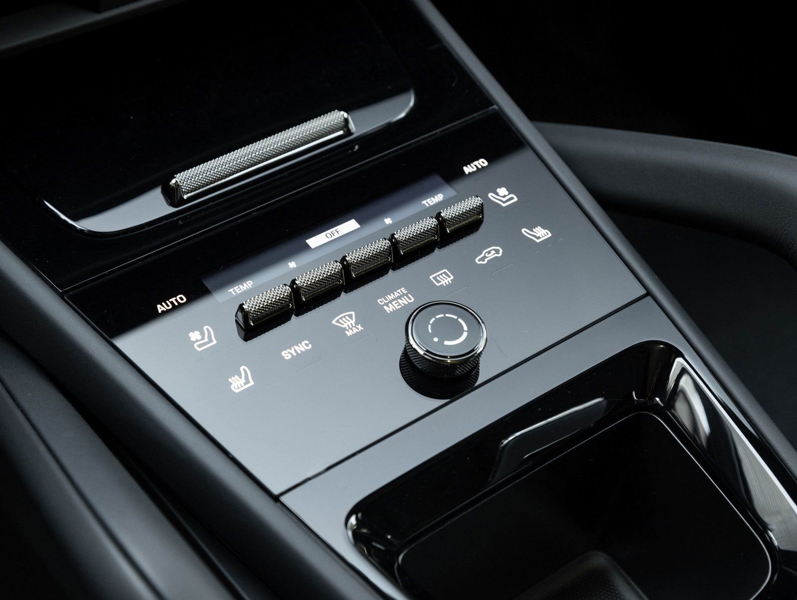 Used 2025 Porsche Cayenne Turbo image 28