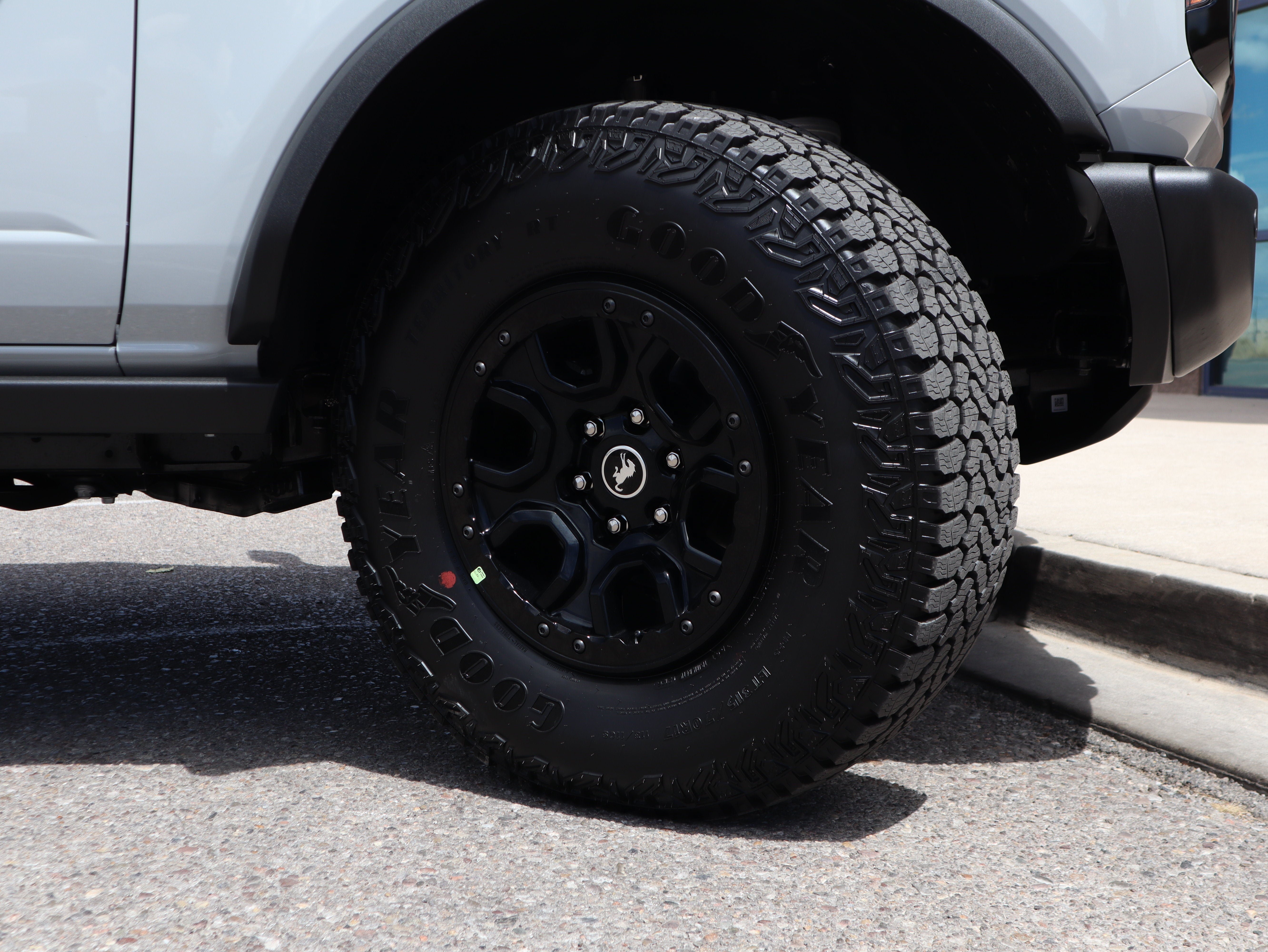 New 2026 Ford Bronco Badlands AWD/4WD image 13