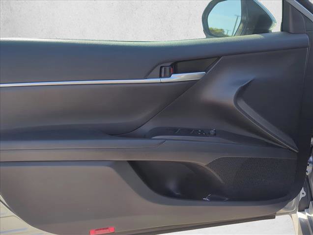 Used 2023 Toyota Camry LE image 8