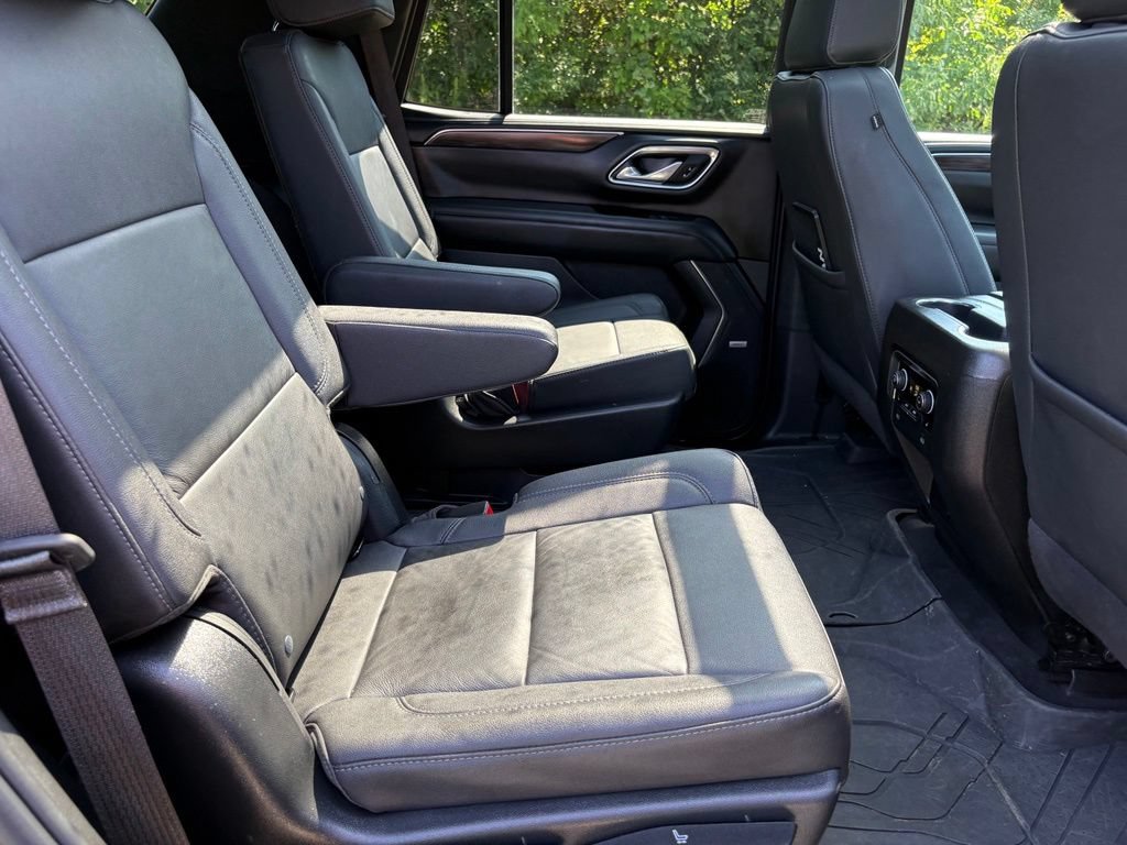Used 2023 Chevrolet Tahoe LT w/ Luxury Package AWD/4WD image 49