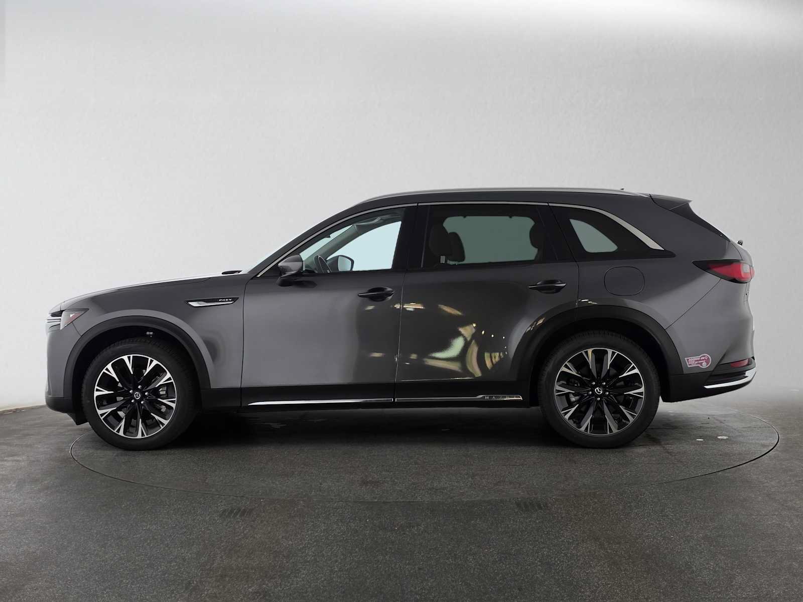Used 2024 MAZDA CX-90 Plug-In Hybrid w/ Premium Plus AWD/4WD image 6