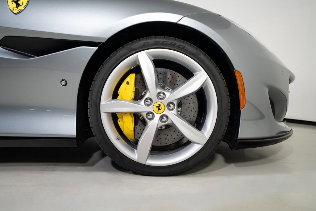 Used 2019 Ferrari Portofino image 20