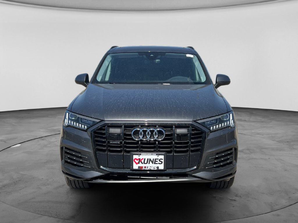 Used 2023 Audi Q7 3.0T Premium Plus w/ Premium Plus Package AWD/4WD image 2