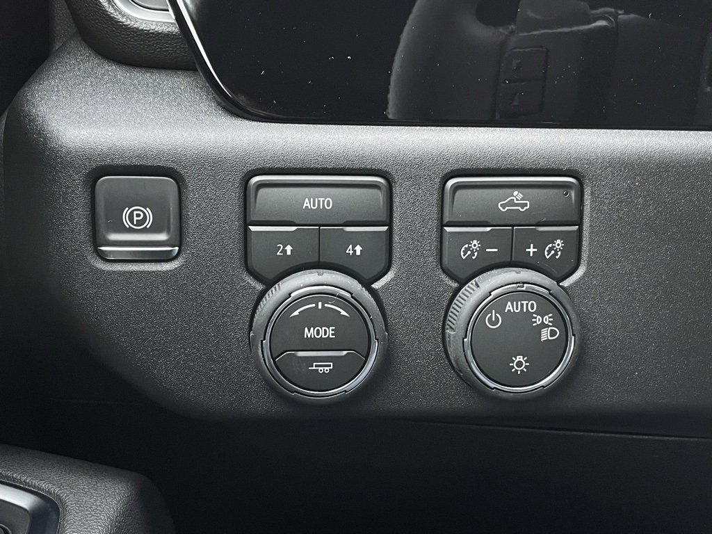 New 2026 Chevrolet Silverado 1500 LT w/ Convenience Package II image 13