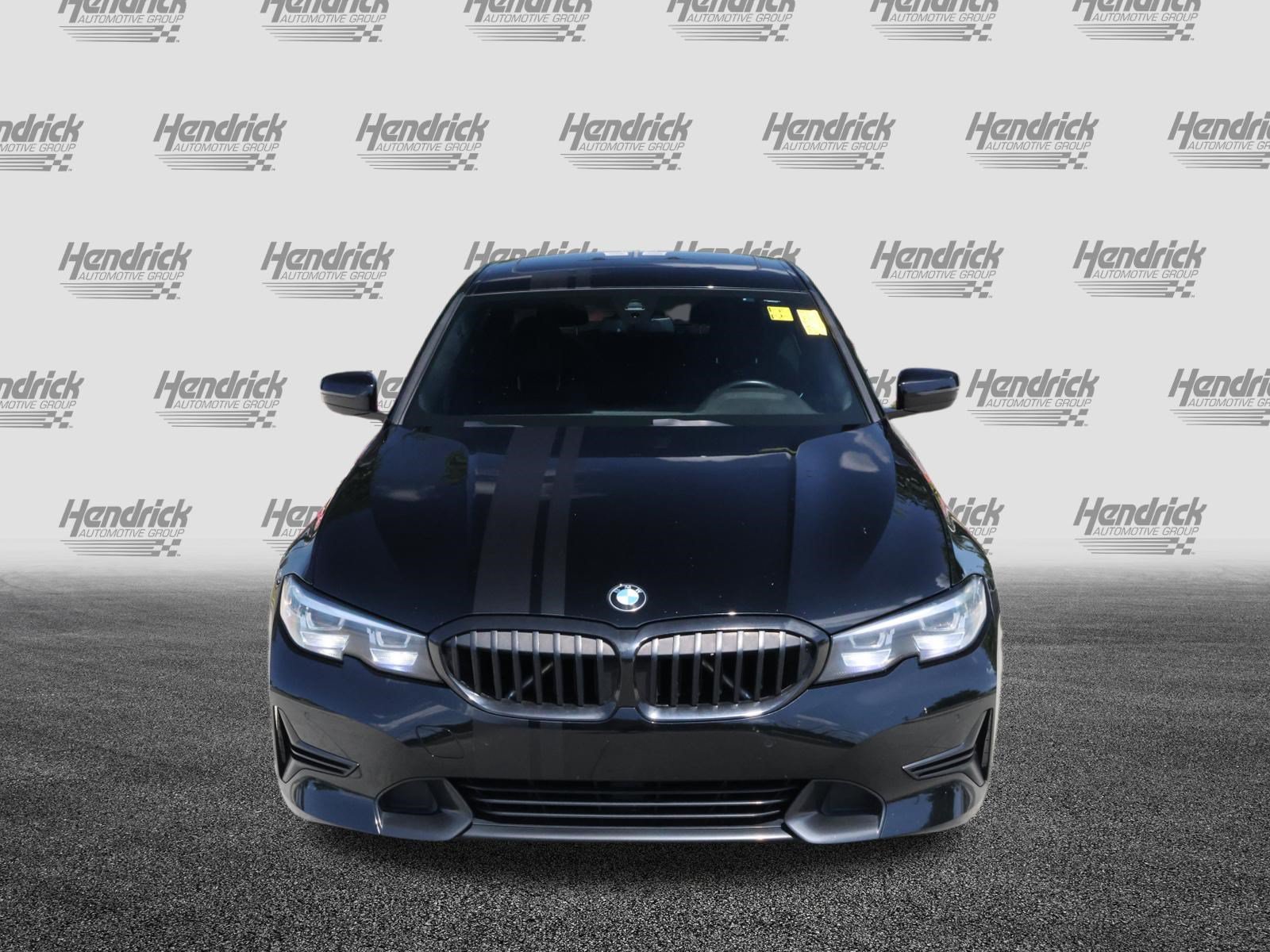 Used 2020 BMW 330i Sedan w/ Driving Assistance Package RWD image 3