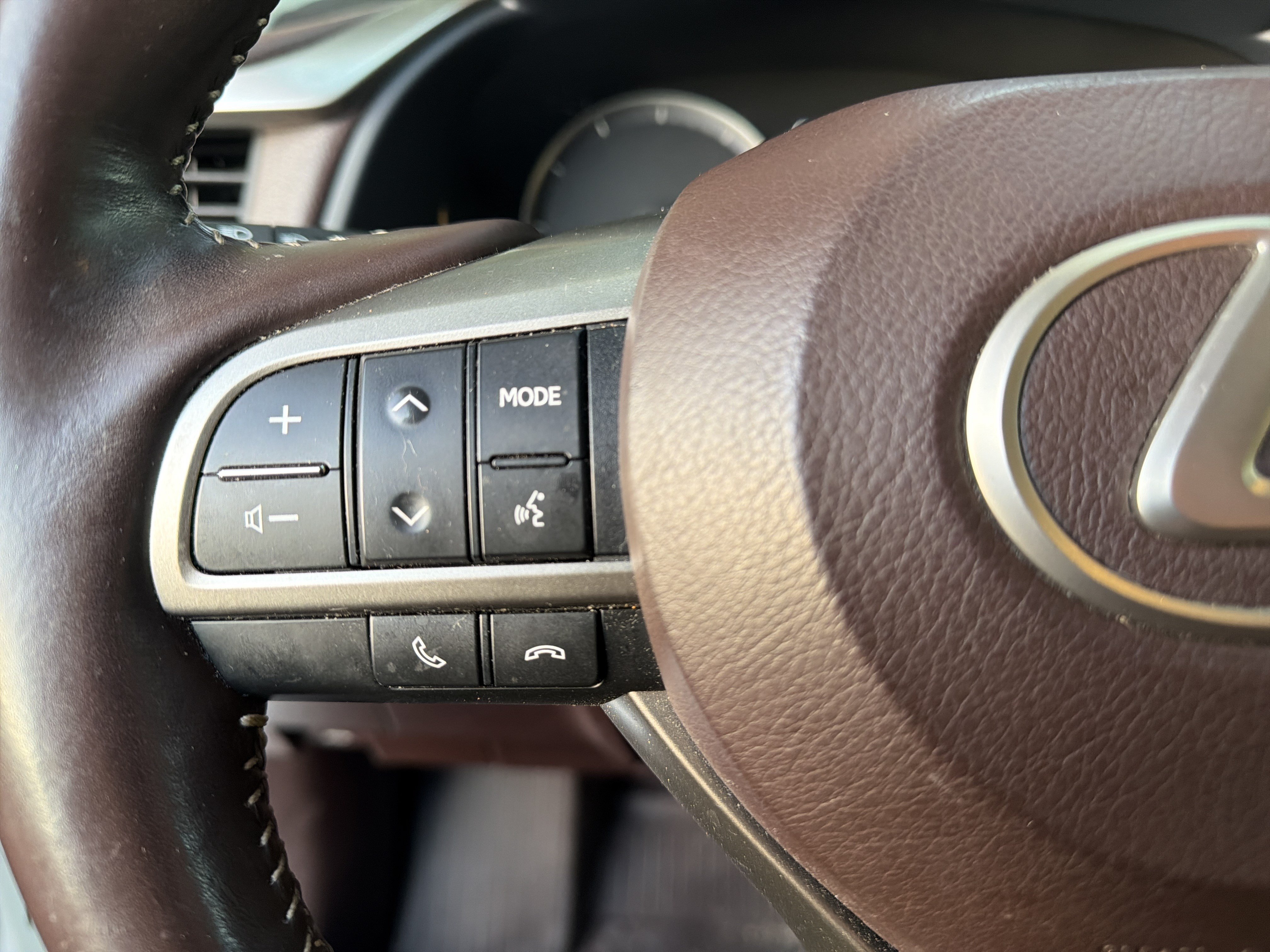 Used 2019 Lexus RX 350L AWD image 19
