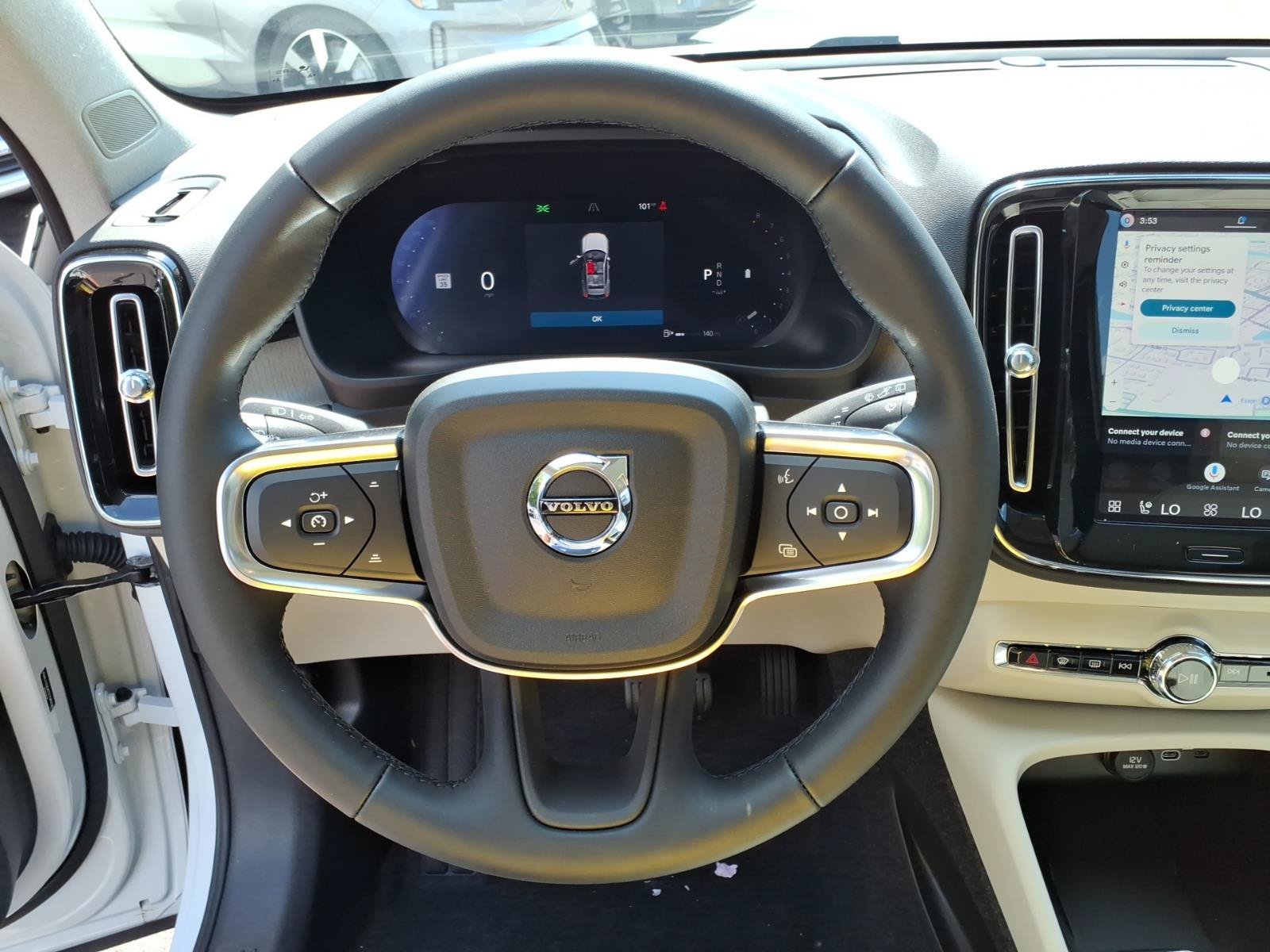 New 2026 Volvo XC40 B5 Plus w/ Protection Package Premier AWD/4WD image 21