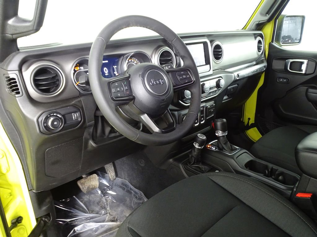 Used 2023 Jeep Wrangler Willys image 19