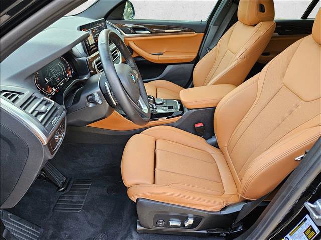 Used 2023 BMW X4 xDrive30i w/ Premium Package AWD/4WD image 18