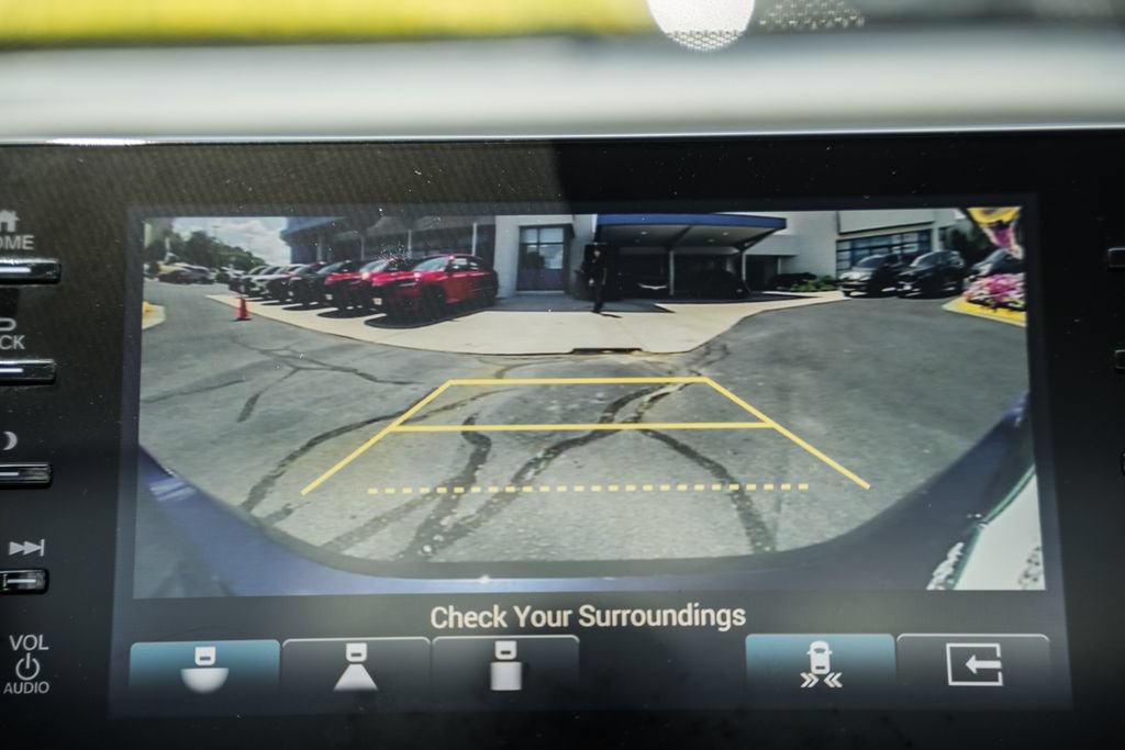 Used 2018 Honda Accord Touring image 44
