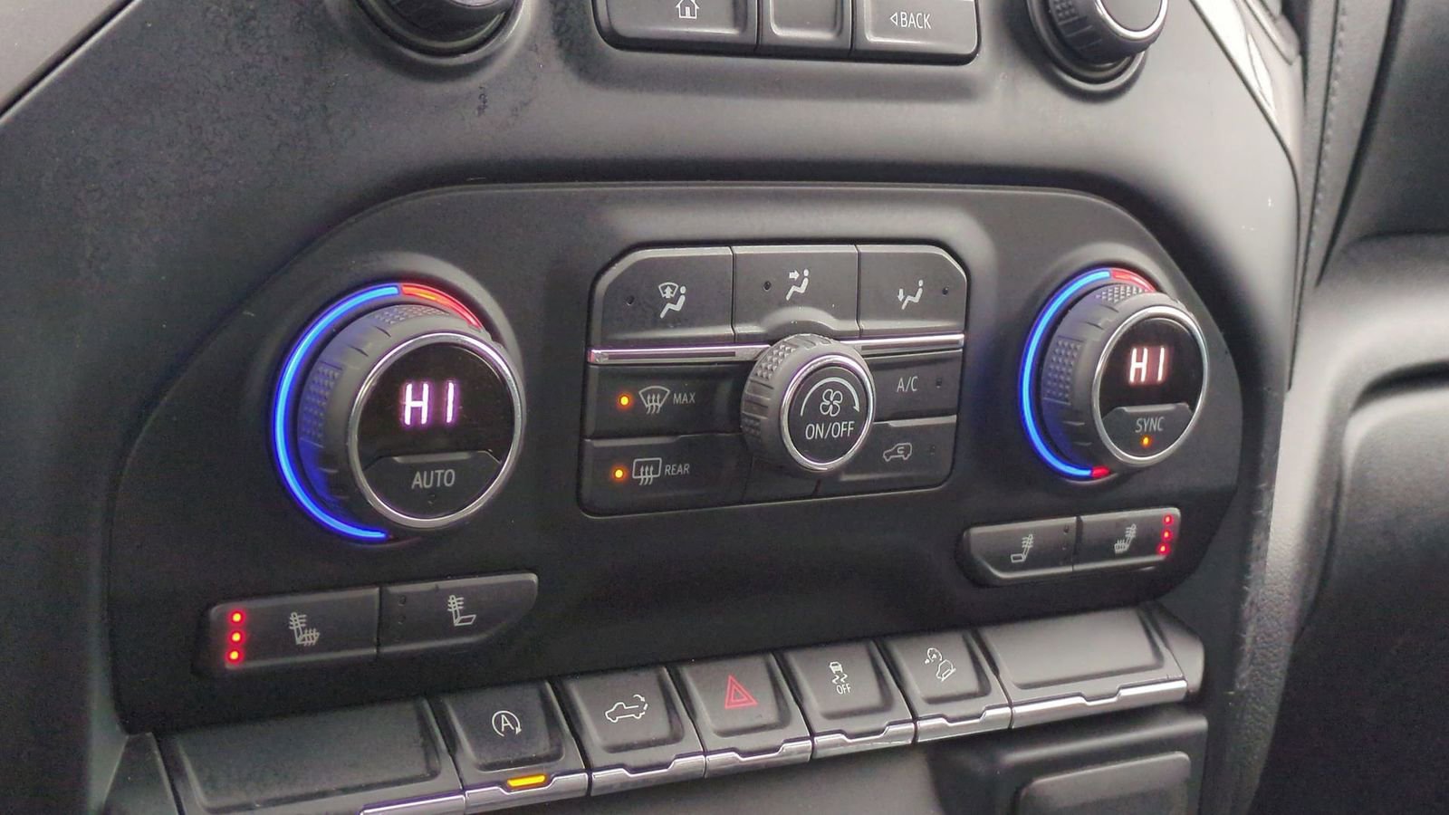 Used 2021 Chevrolet Silverado 1500 RST image 31