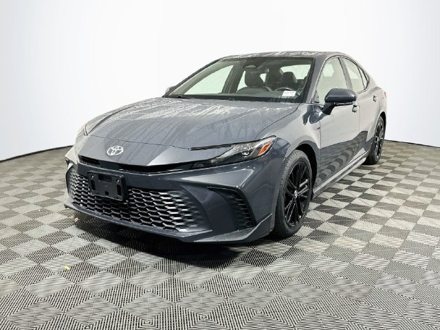 Certified 2025 Toyota Camry SE FWD image 5