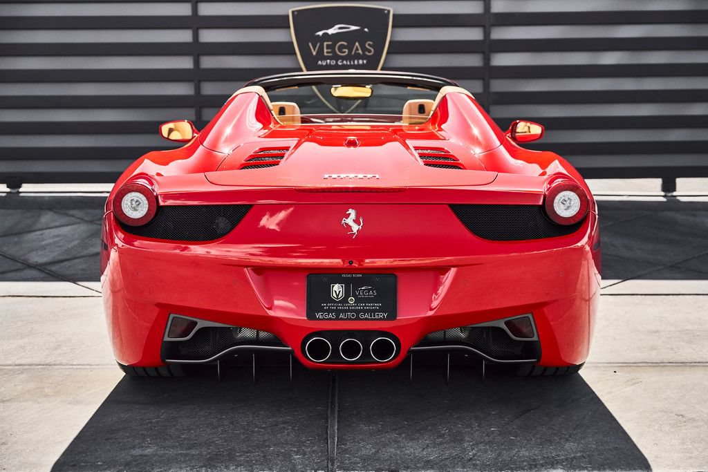 Used 2012 Ferrari 458 Spider RWD image 20