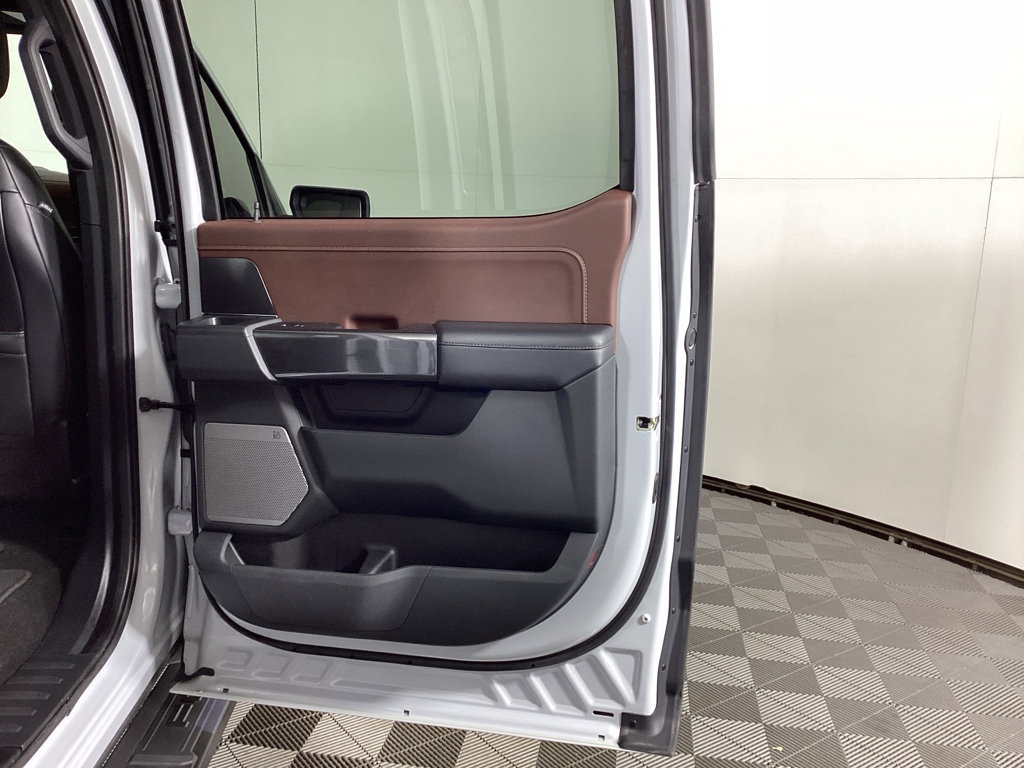 Used 2021 Ford F150 Lariat w/ Equipment Group 502A High image 11