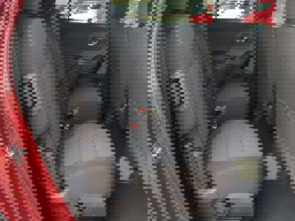 Used 2024 Chevrolet Traverse LT image 19