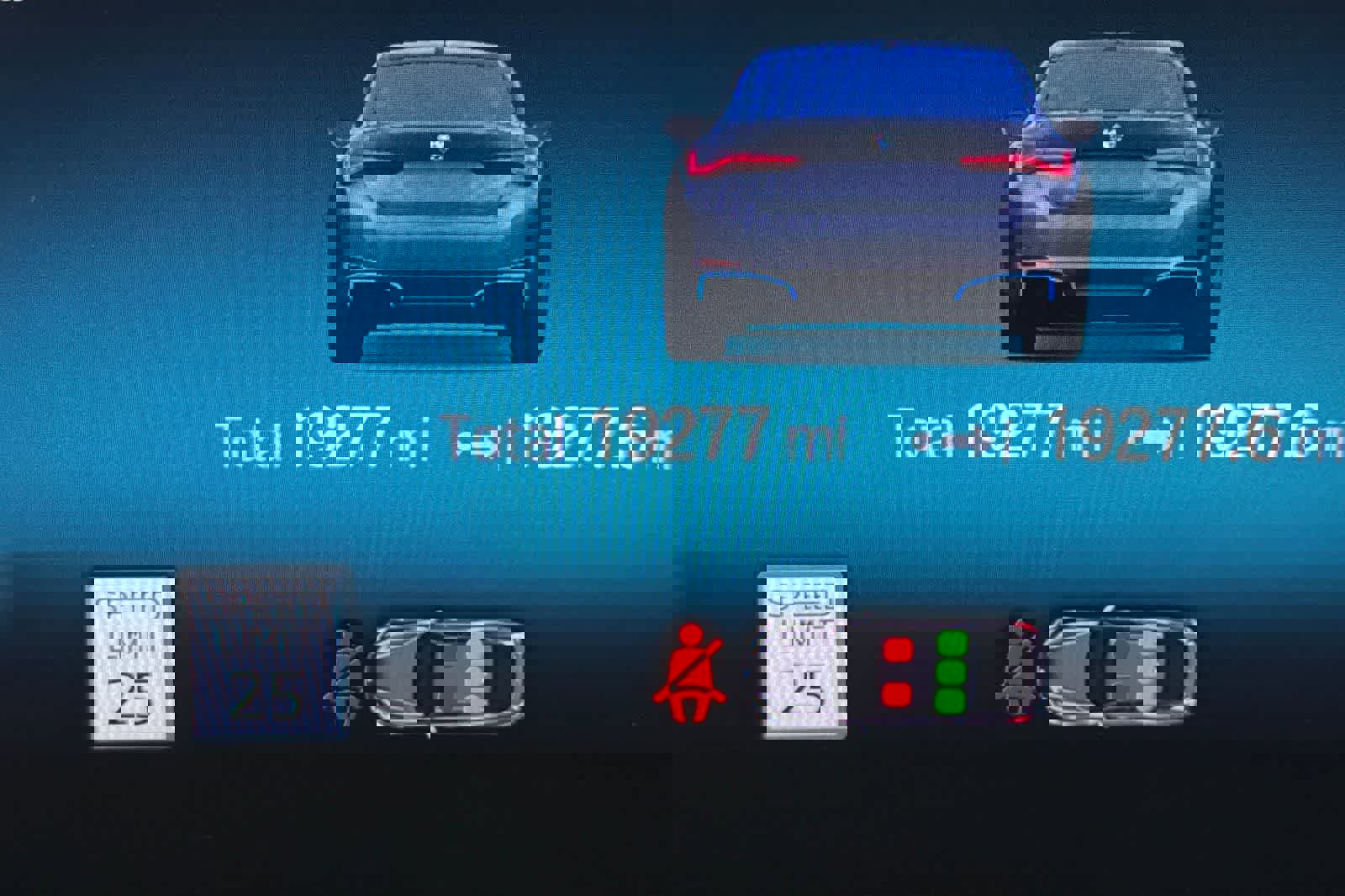 Used 2023 BMW i4 eDrive35 w/ Premium Package image 25