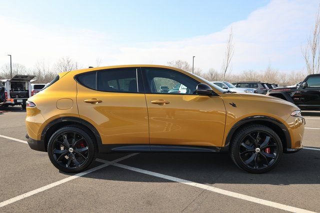 New 2024 Dodge Hornet R/T Plus image 8