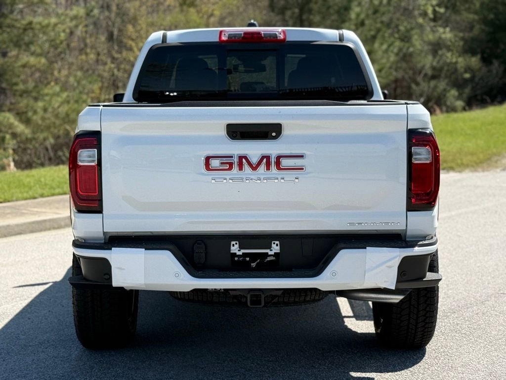 New 2026 GMC Canyon Denali image 13