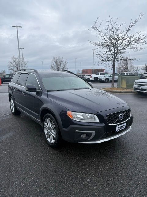 Used 2016 Volvo XC70 T5 Premier w/ Proximity Package image 5