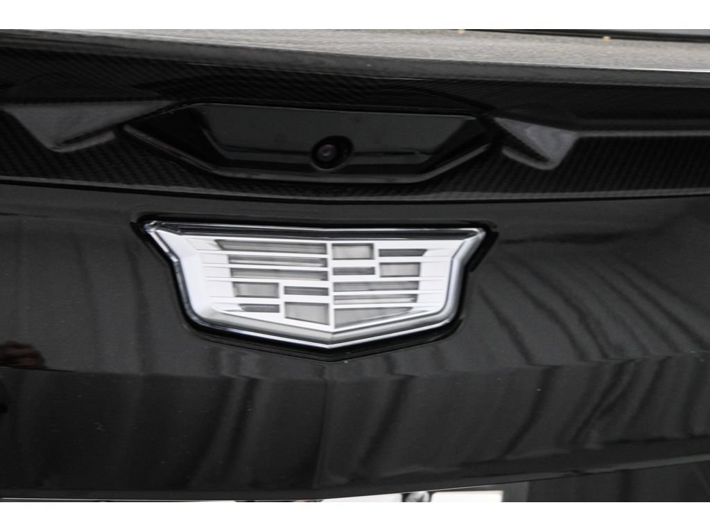 New 2026 Cadillac Optiq V w/ Carbon Fiber Package AWD/4WD image 38