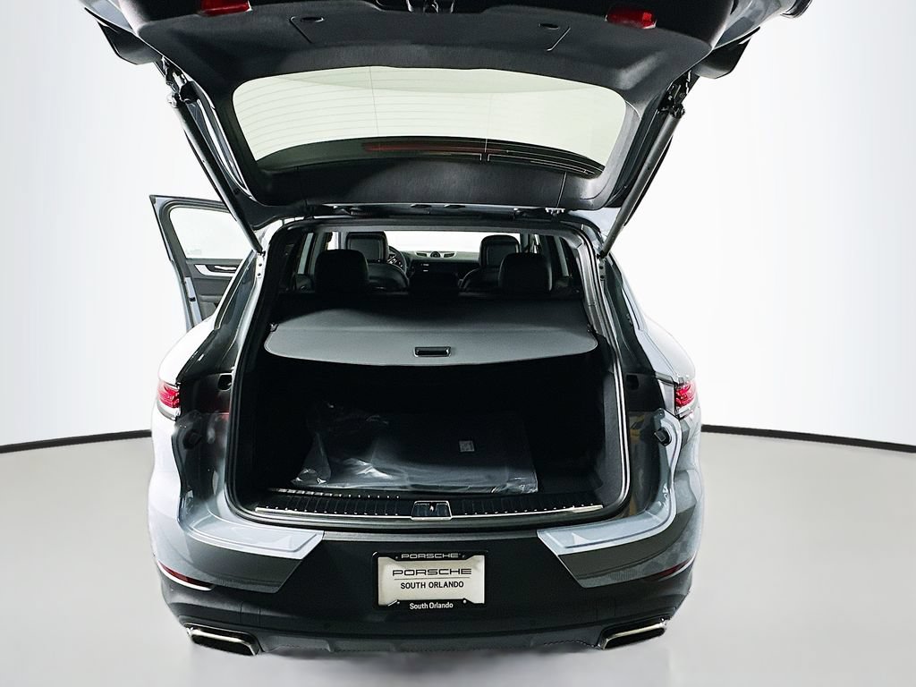 New 2026 Porsche Cayenne AWD/4WD image 28