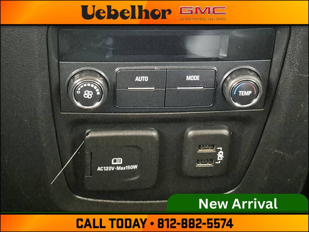 Used 2019 Buick Enclave Essence AWD/4WD image 25