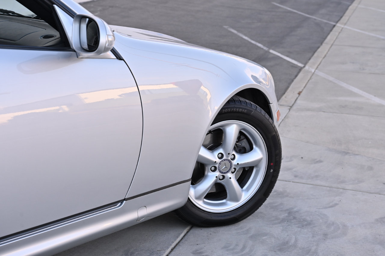 Used 2002 Mercedes-Benz SLK 320 image 36