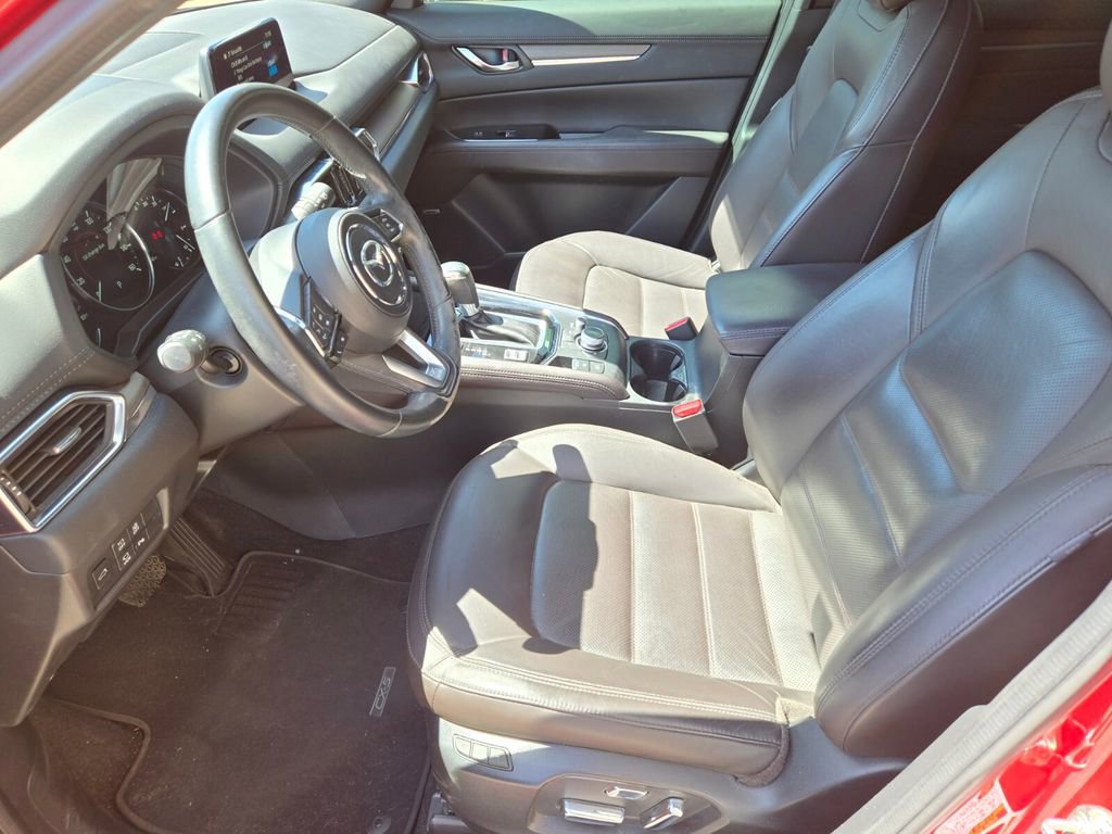 Used 2019 MAZDA CX-5 Signature image 6