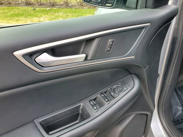 Used 2024 Ford Edge SEL w/ Convenience Package image 10