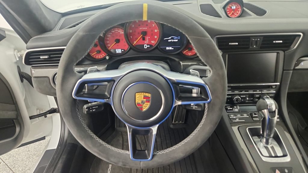 Used 2016 Porsche 911 GT3 RS RWD image 39