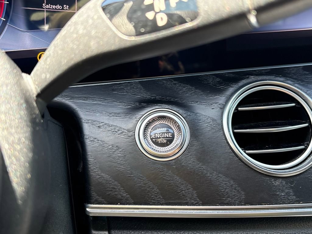 Used 2020 Mercedes-Benz E 350 Sedan image 10