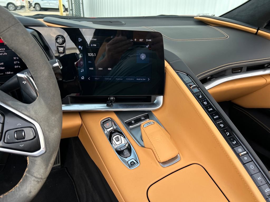 Certified 2025 Chevrolet Corvette Stingray Premium Conv w/ 3LT image 33