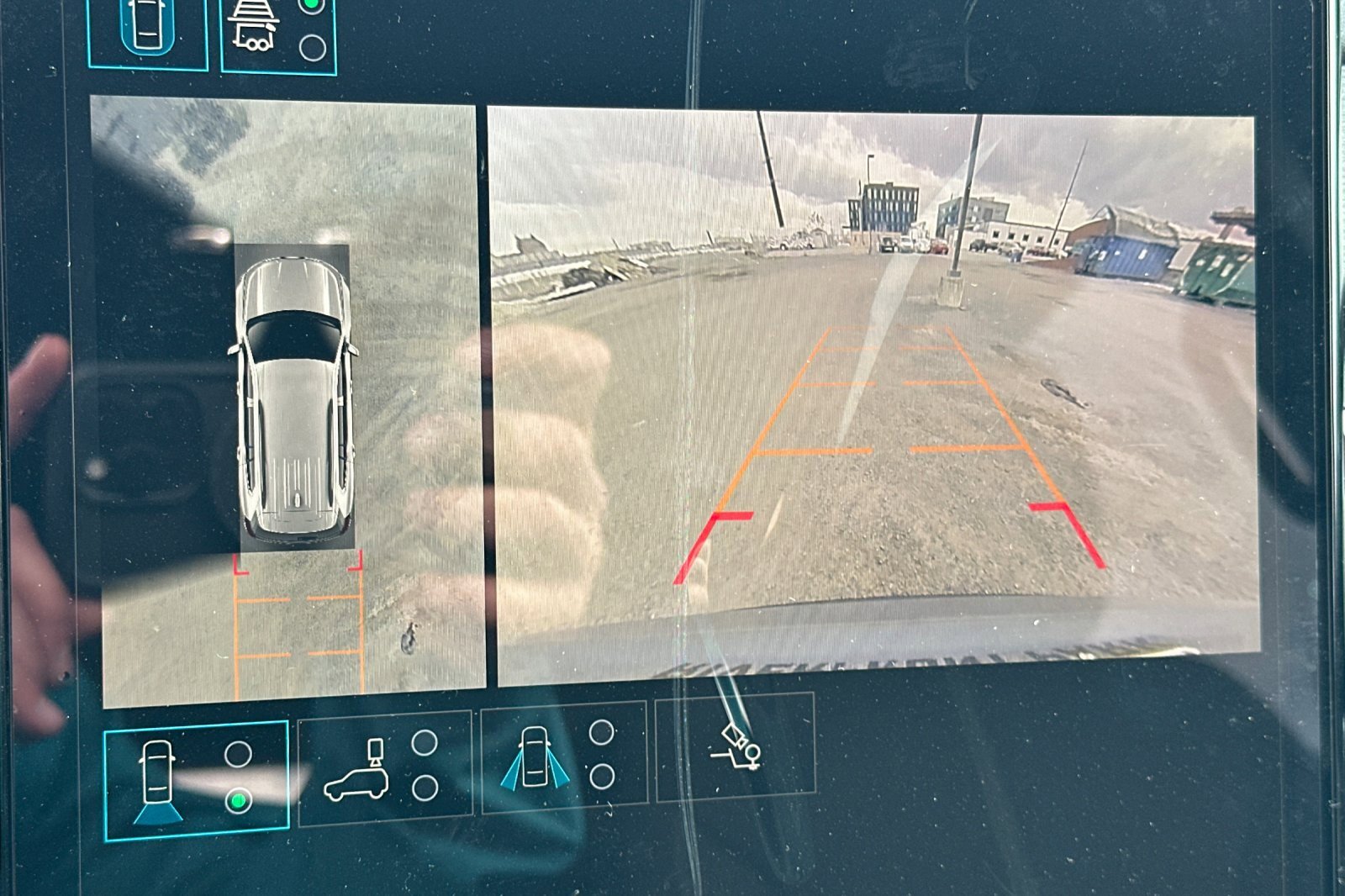 New 2025 GMC Acadia Elevation image 20