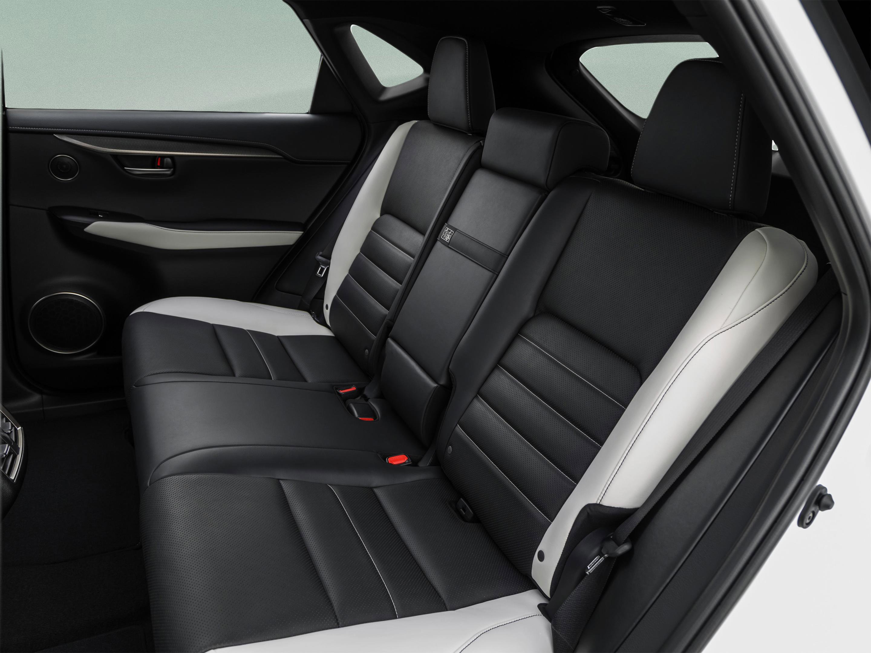 Used 2021 Lexus NX 300 F Sport w/ F Sport Premium Package FWD image 17