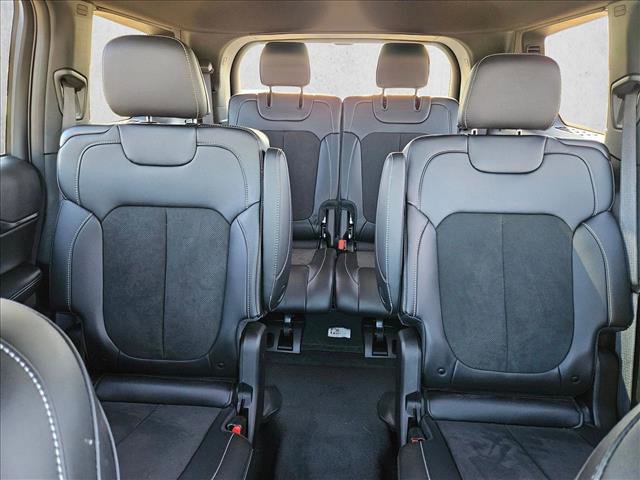 New 2025 Jeep Grand Cherokee L Altitude image 15