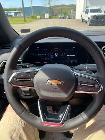 New 2026 Chevrolet Suburban Premier w/ Sun And Tow Package AWD/4WD image 10