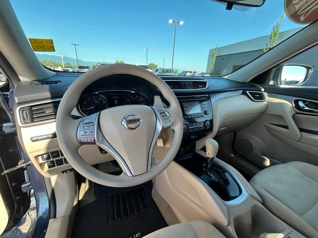 Used 2015 Nissan Rogue S AWD/4WD image 19