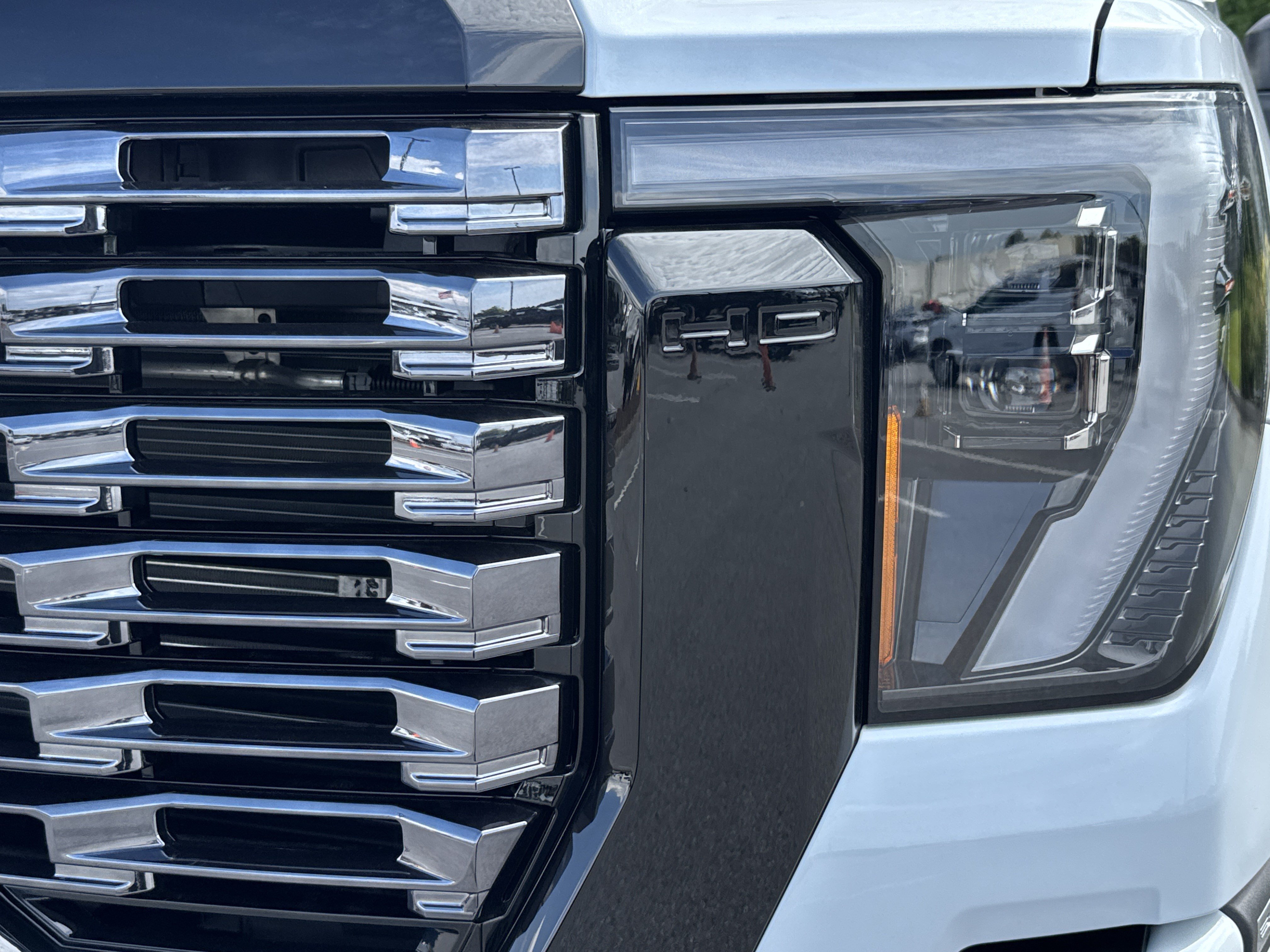New 2026 GMC Sierra 3500 Denali Ultimate AWD/4WD image 6