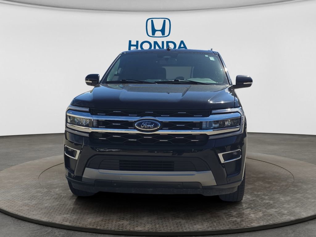 Used 2024 Ford Expedition Limited image 8