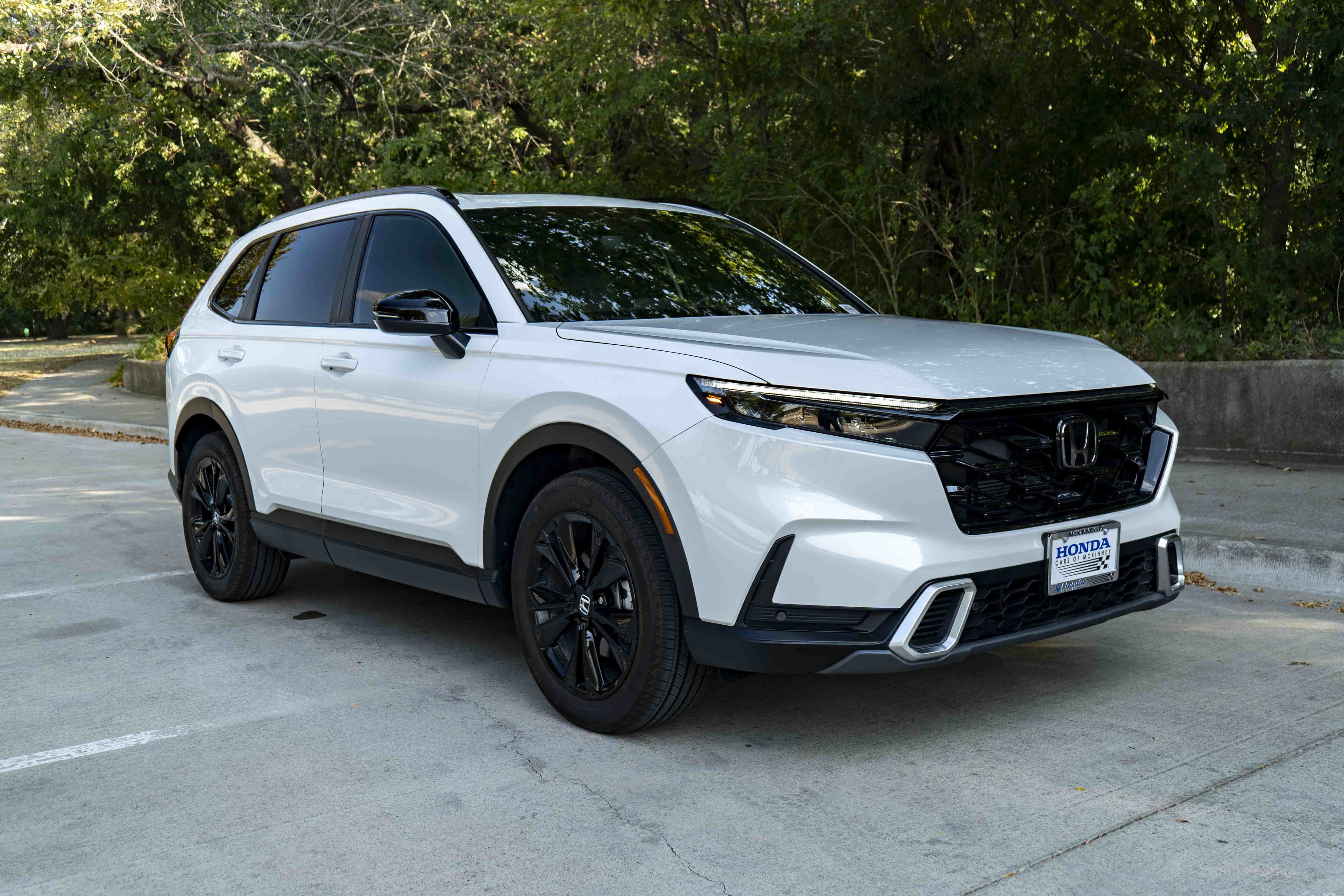 Used 2026 Honda CR-V Sport Touring image 2