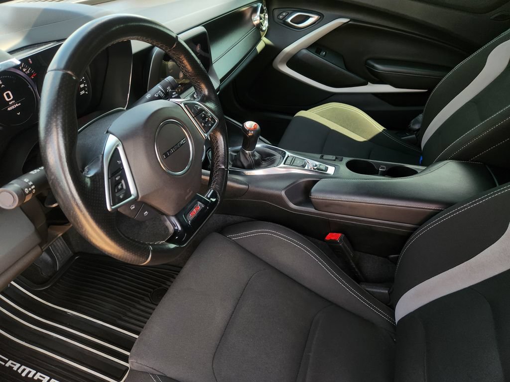 Used 2019 Chevrolet Camaro SS RWD image 24