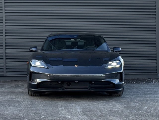 New 2025 Porsche Taycan 4S image 9