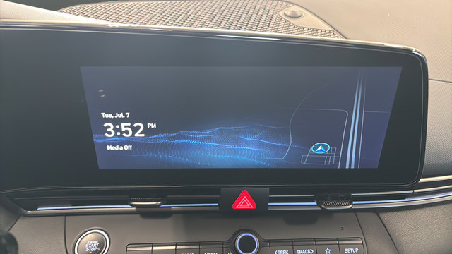 New 2026 Hyundai Elantra N FWD image 15