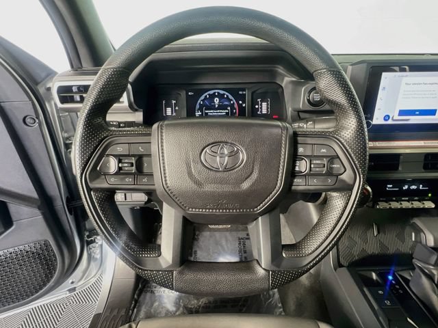 Used 2025 Toyota Tacoma SR5 RWD image 16