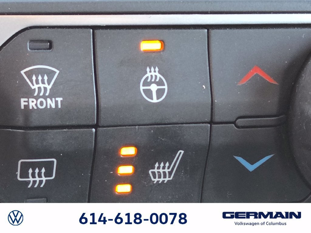 Used 2023 Jeep Wrangler Unlimited Sahara w/ Cold Weather Group AWD/4WD image 36