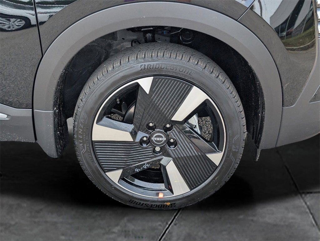New 2026 Nissan Kicks SR image 11